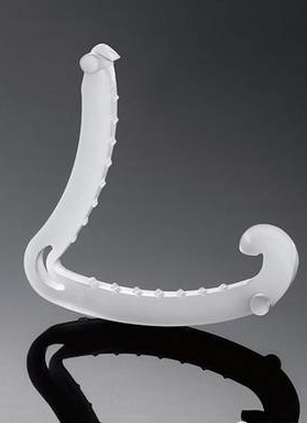 安腾注塑机生产止血钳